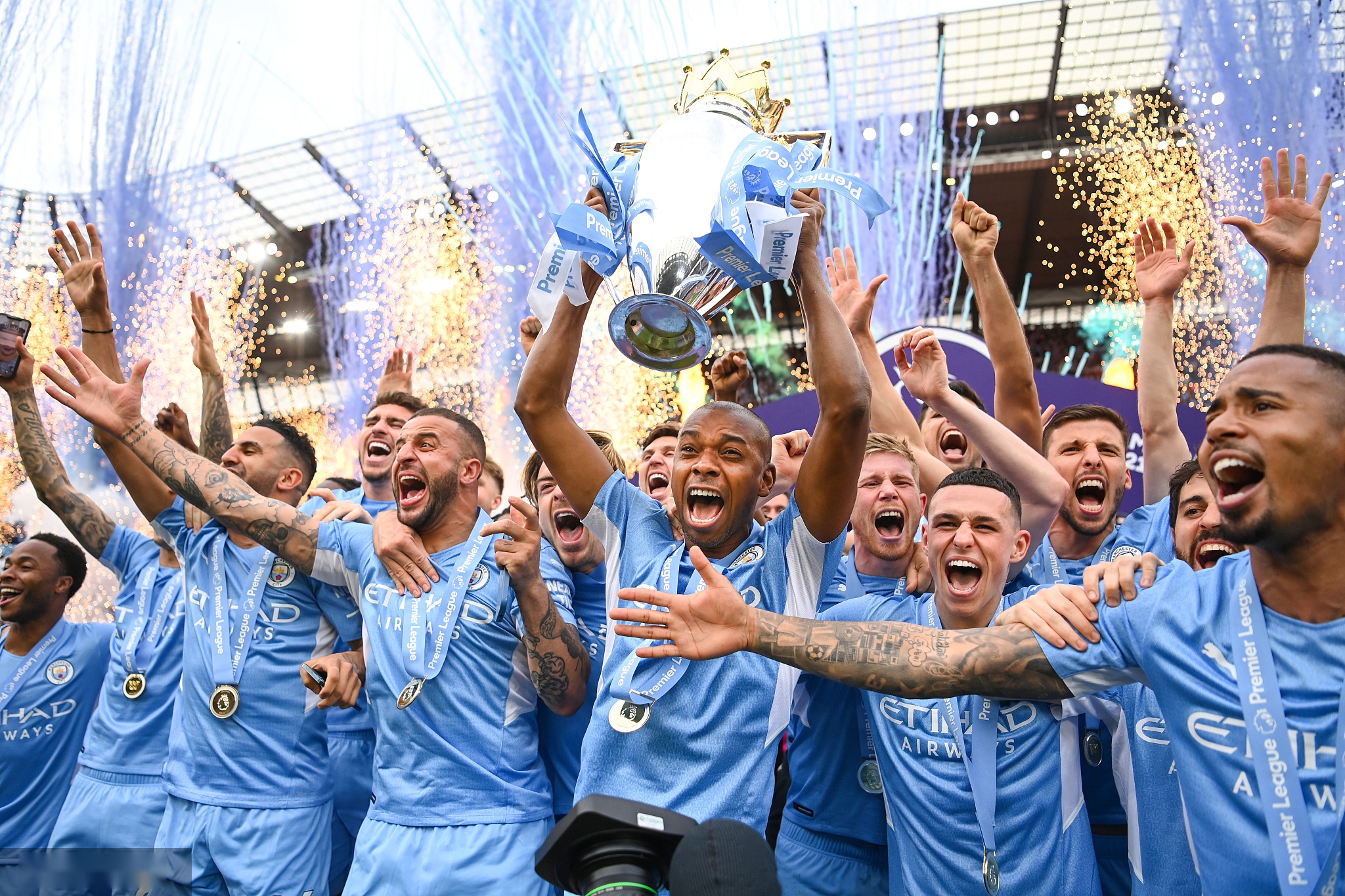 塞西尼亚强 塞西尼亚强